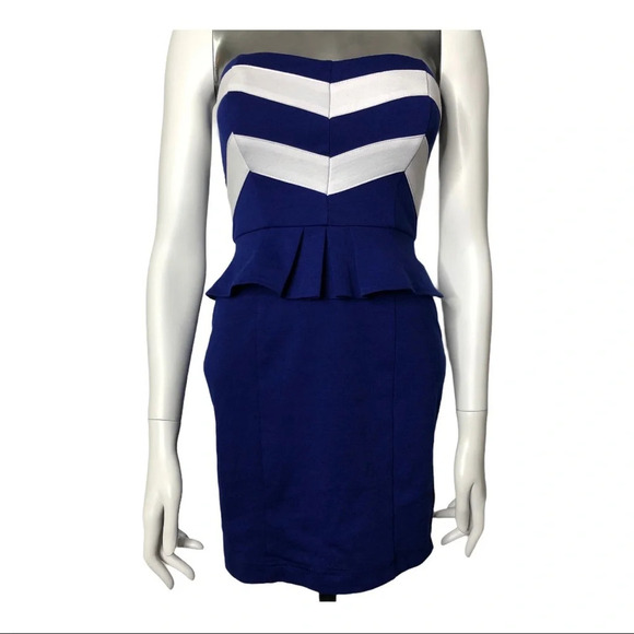 🛍️3/$40 Forever 21 Blue Strapless Dress Size Small - Picture 2 of 6
